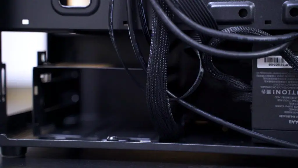 Cooler Master MB400L 9