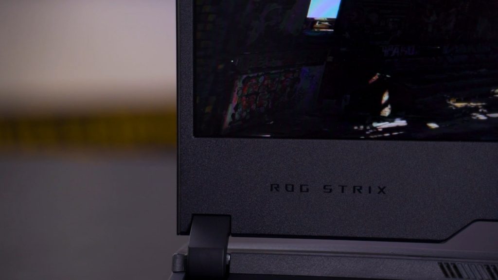 ROG Strix SCAR 15 13