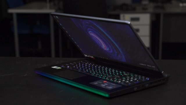 MSI GE76 Raider 10UG 14