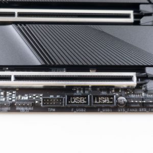 GIGABYTE X570S AORUS MASTER 16