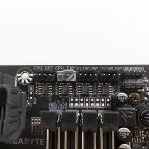 GIGABYTE X570S AORUS MASTER 9