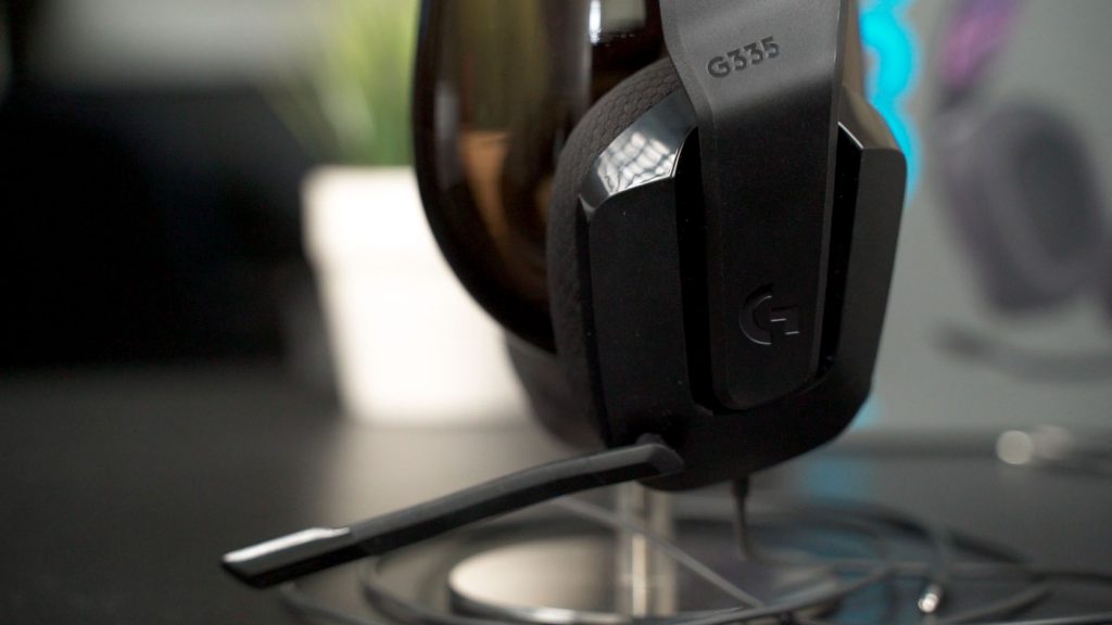 Logitech G335