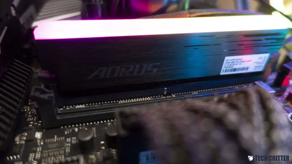 AORUS DDR4 4800 RGB