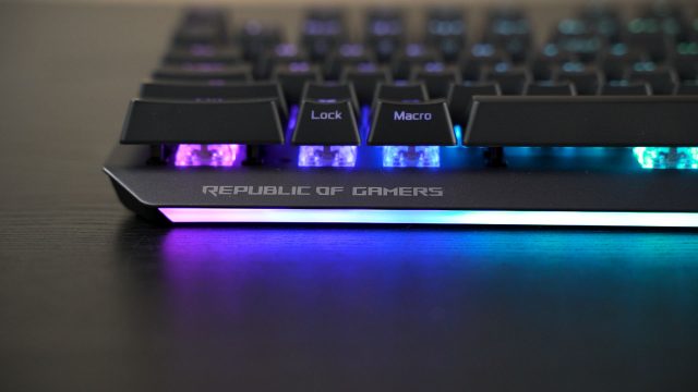 ROG STRIX SCOPE NX TKL DELUXE