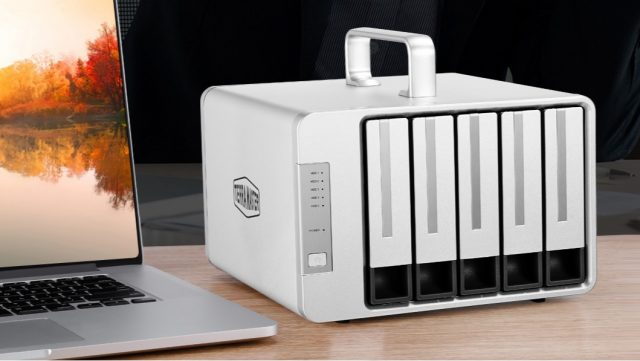 TerraMaster D5 Thunderbolt 3 Featured