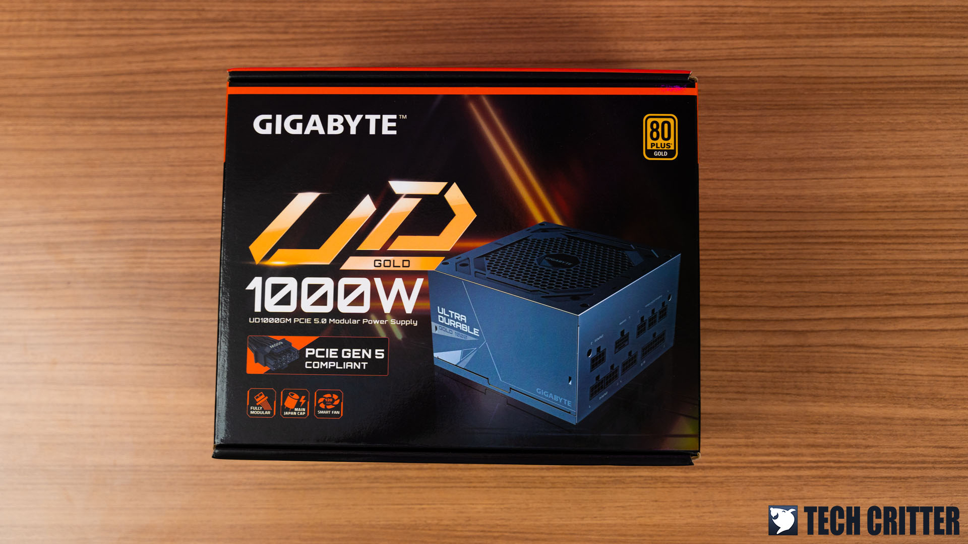 Gigabyte UD1000GM PG5 & UD750GM 80+ Gold Power Supply Impressions
