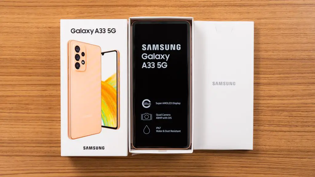 Samsung Galaxy A33 unboxing