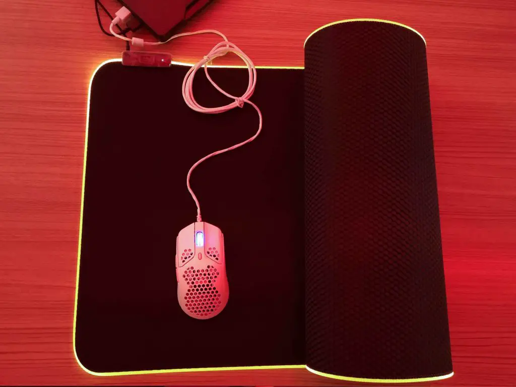 HyperX Pulsefire Mat XL 3