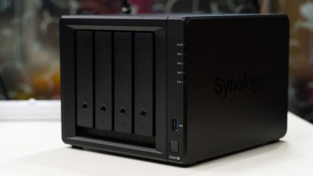 Synology DiskStation DS920 00012