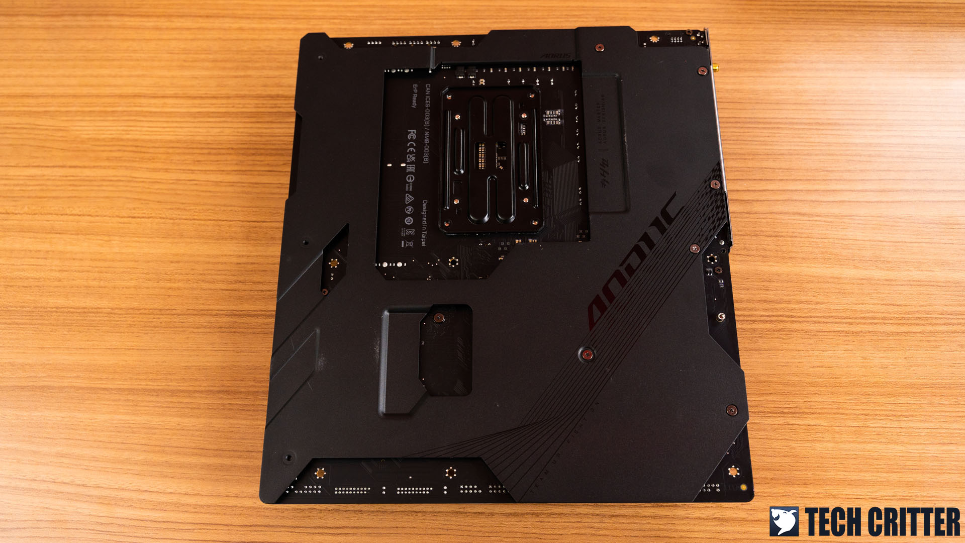 Gigabyte X670E AORUS MASTER HandsOn and Overview