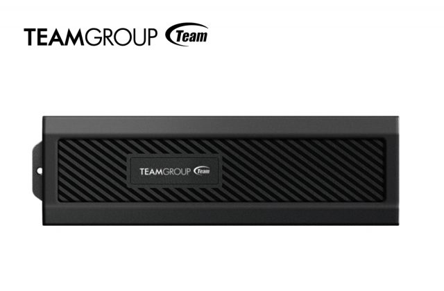 TEAMGROUP EC01 M.2 NVMe PCIe SSD Enclosure Kit