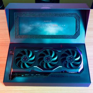 AMD Radeon RX 7900 XTX 4