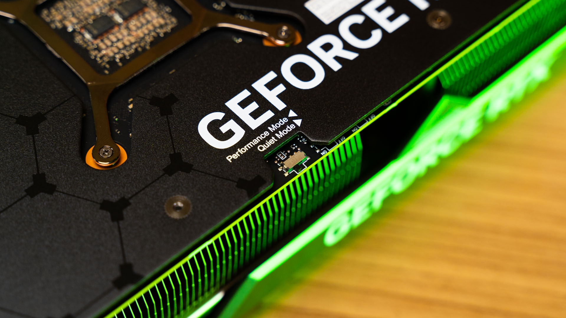 Unboxed: ASUS TUF Gaming GeForce RTX 4080 16GB GDDR6X OC Edition