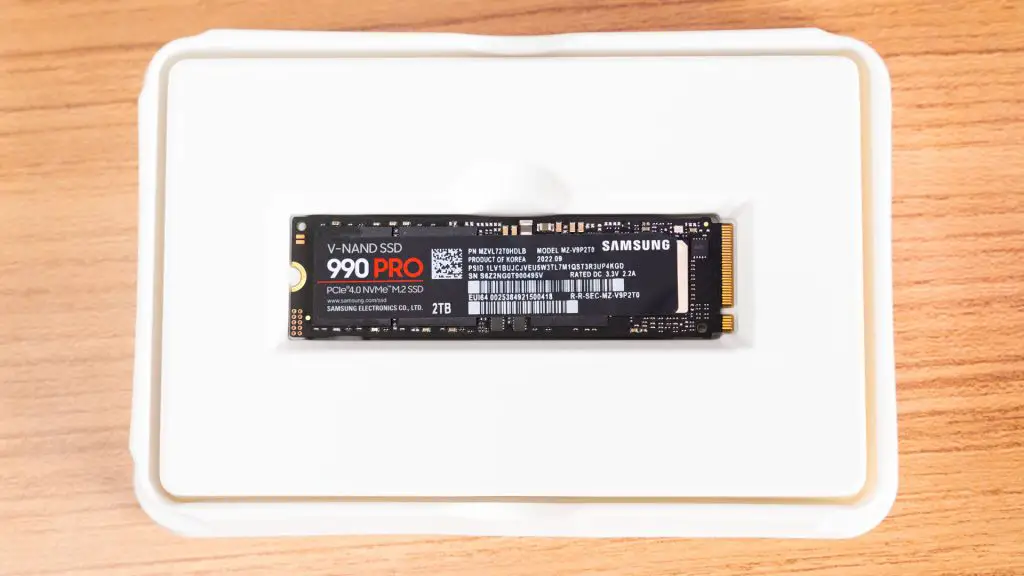 Samsung unveils high-performance 990 PRO SSD