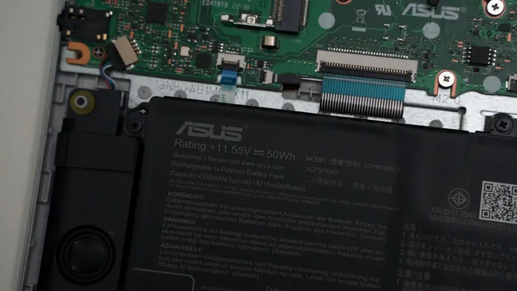 ASUS Vivobook M1603Q