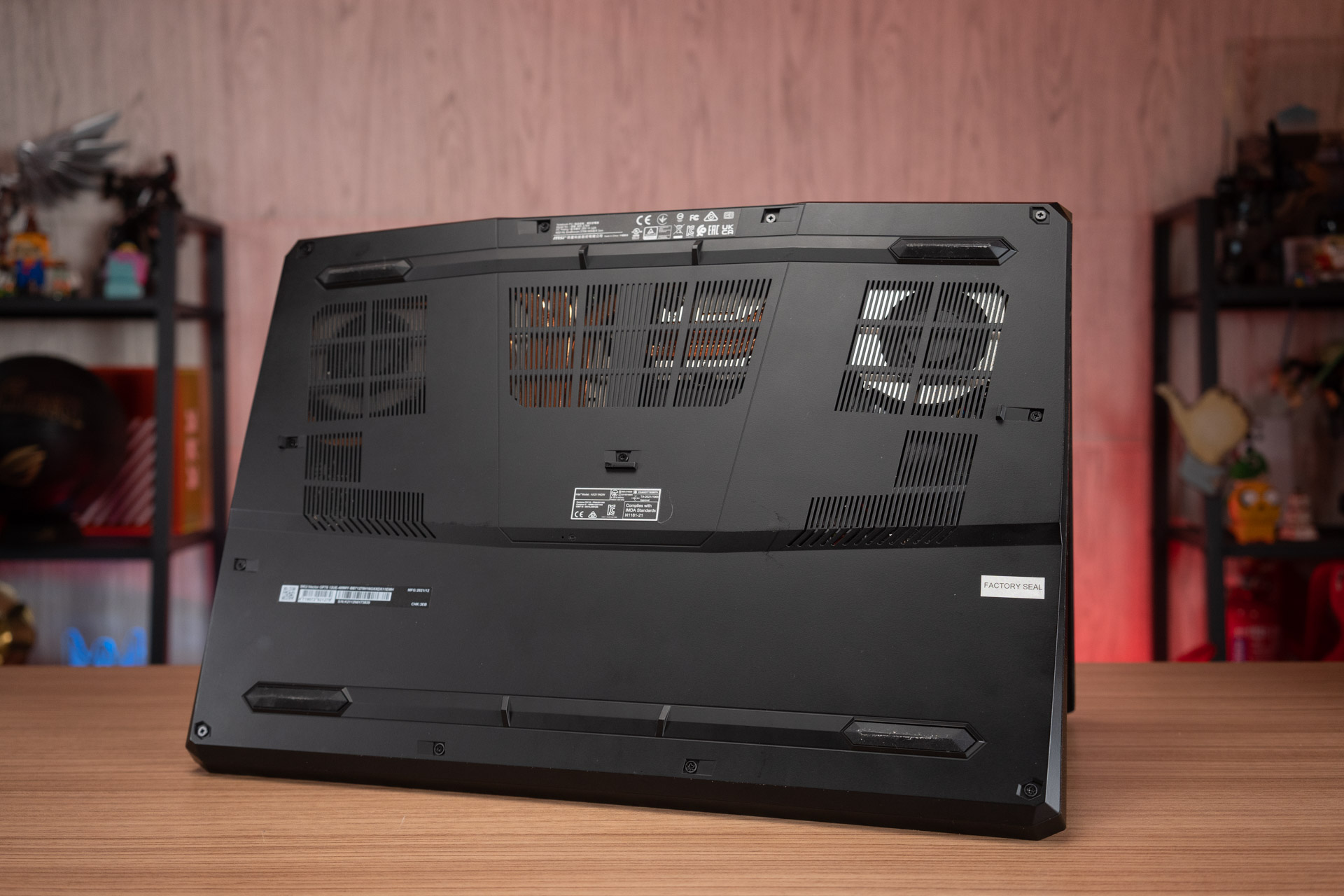 Quick Review: MSI Vector GP76-12UE (i7-12700H | RTX 3060 140W | 2 x 8GB ...