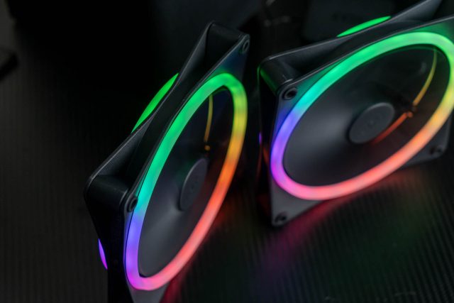 NZXT F140RGB Duo 13