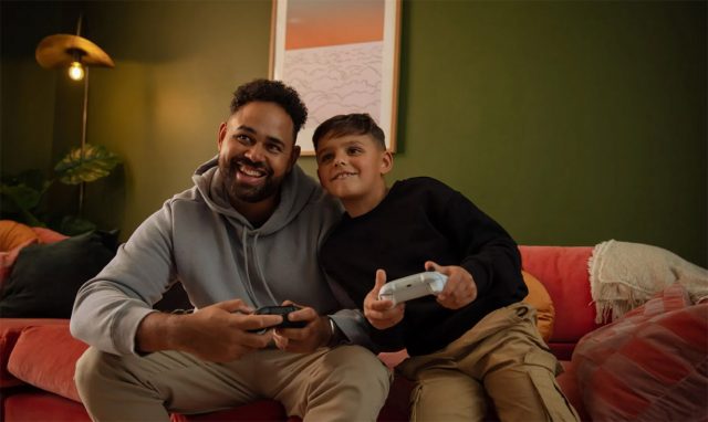 Xbox Safer Internet Day 2023 Minecraft Education Privacy Logic featured