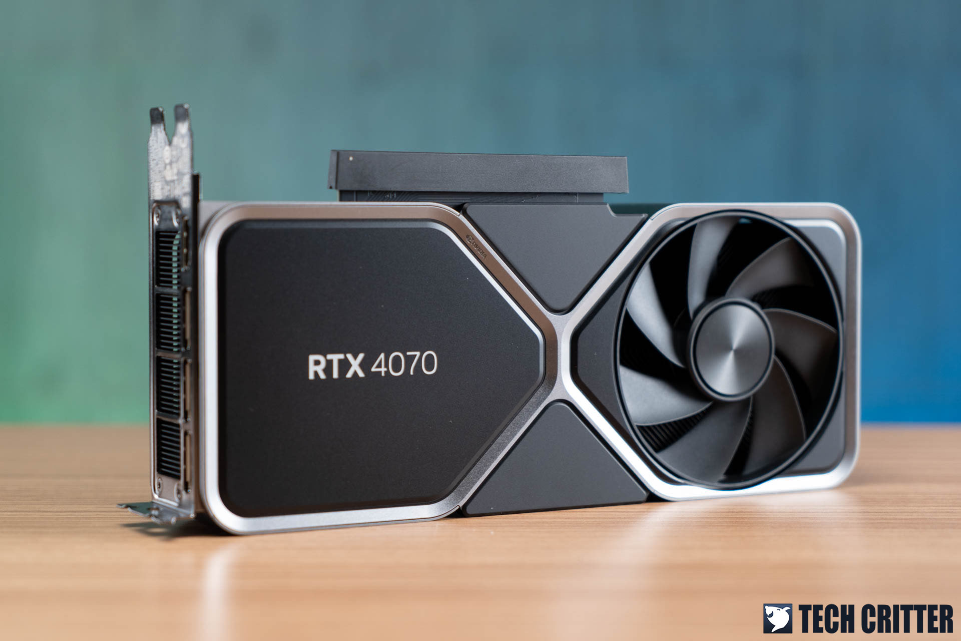 Review NVIDIA GeForce RTX 4070 Founders Edition