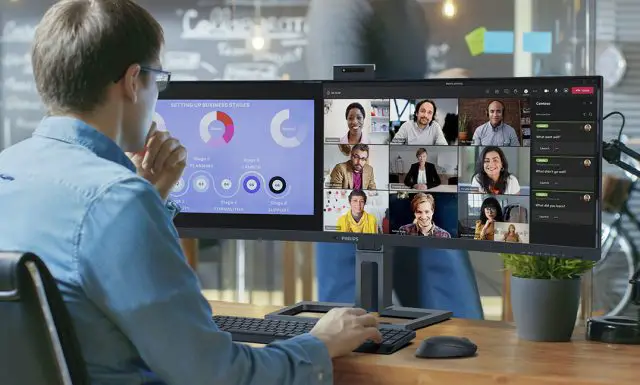 Philips 45B1U6900CH SuperWide Docking Monitor 1