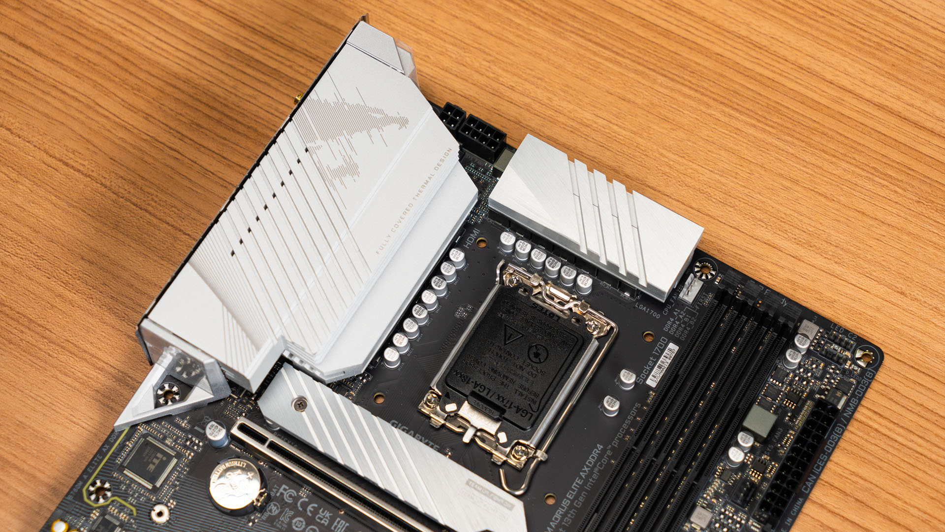 B760M AORUS ELITE AX DDR4 Hands-On Test