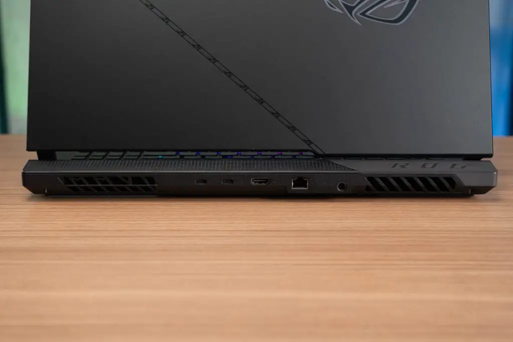 ROG Strix SCAR 17 G733PY 06