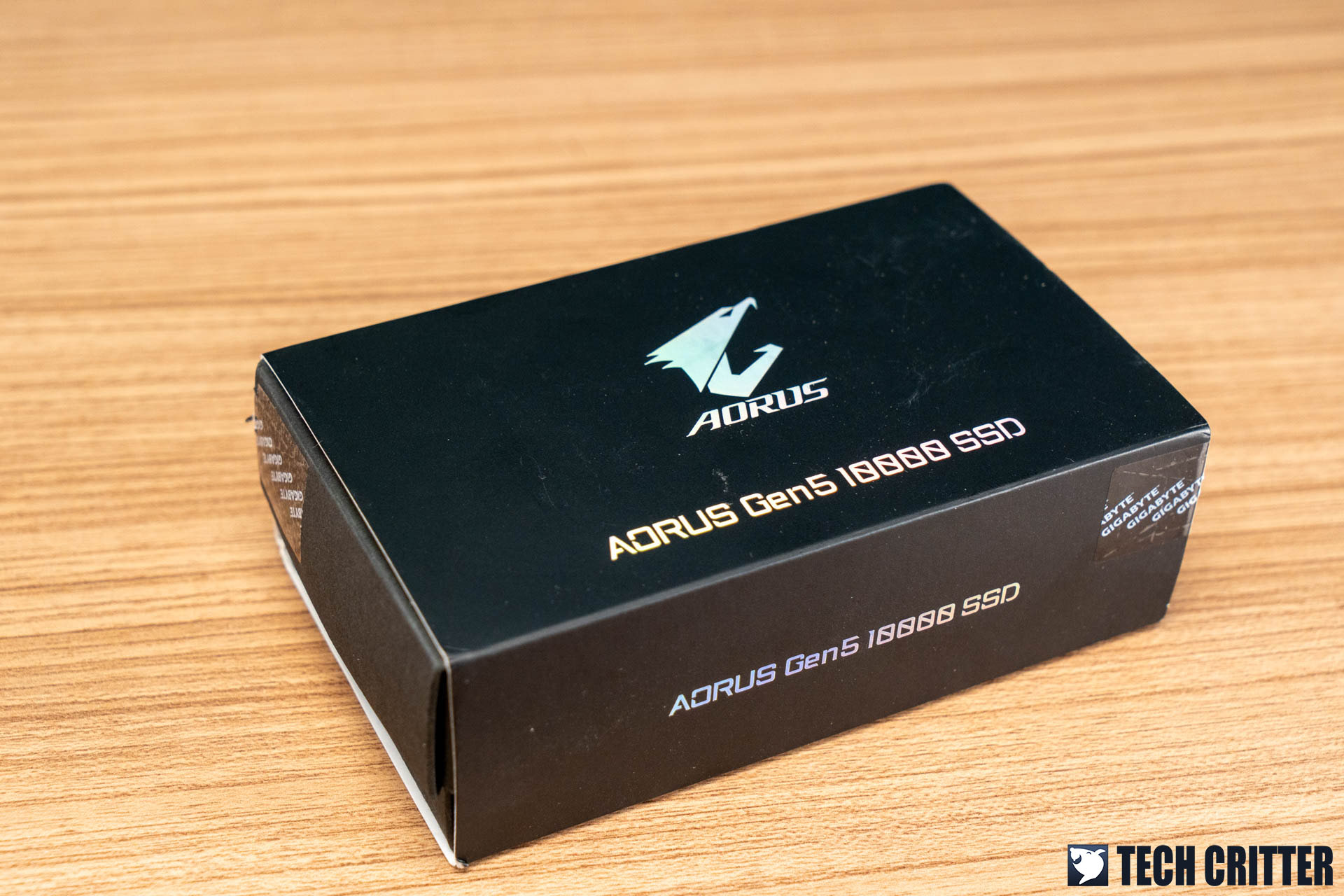 Gigabyte Aorus 10000 Gen5 SSD Review