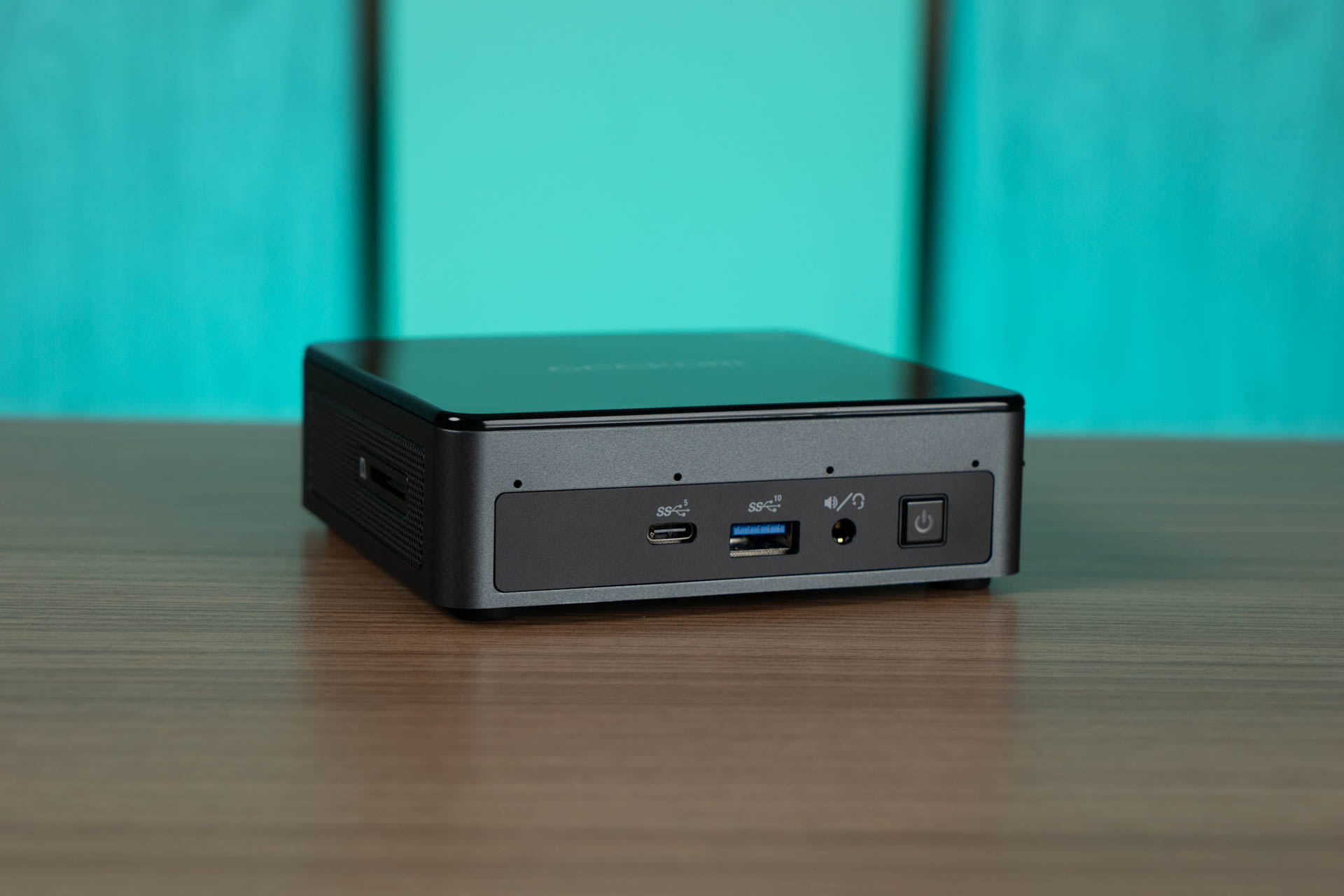 The GEEKOM MiniPC might just be the next NUC