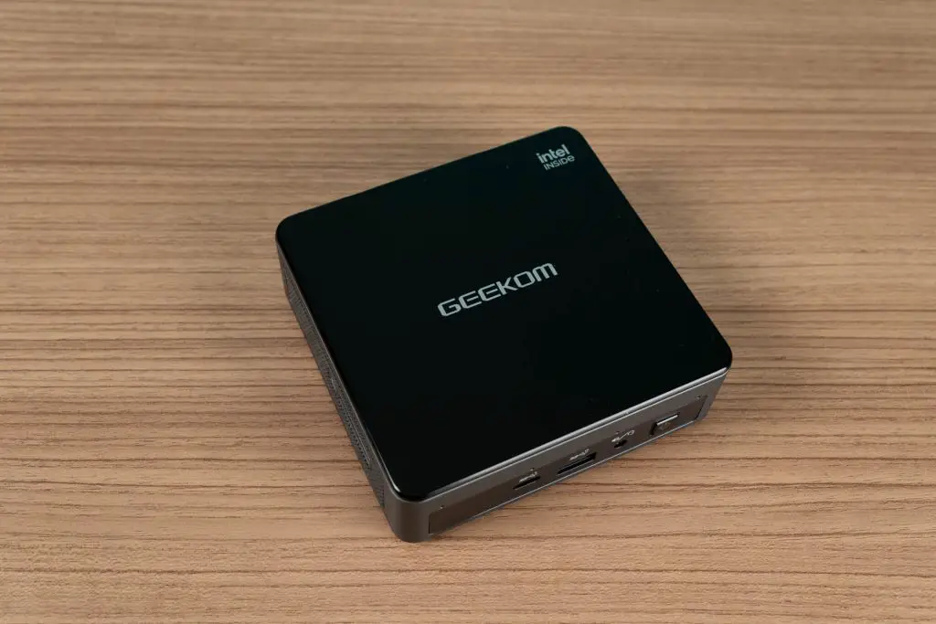 GEEKOM MiniAir 11 10