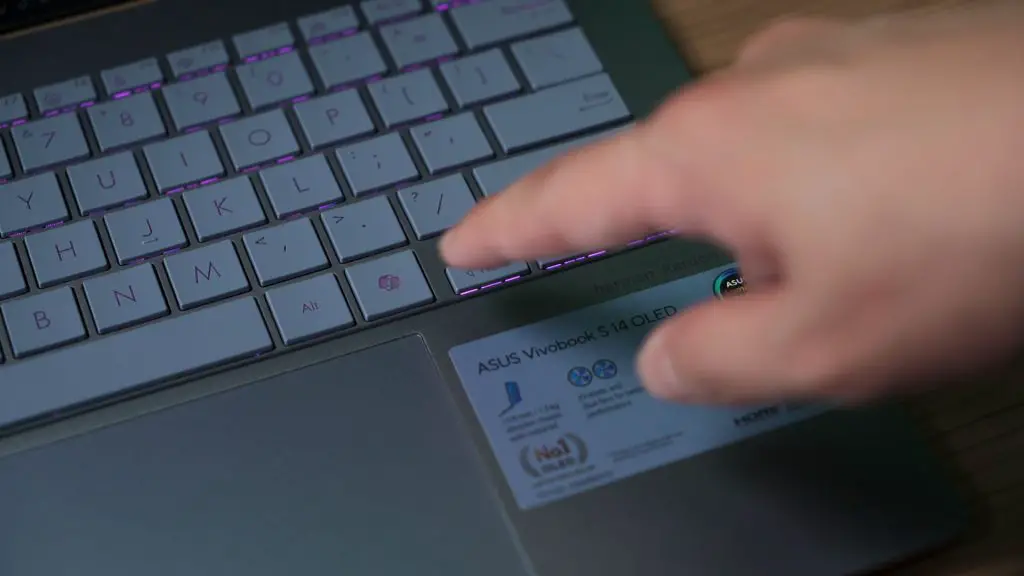 ASUS Vivobook S 14 S5406 Vivobook S 16 S5606 review 16