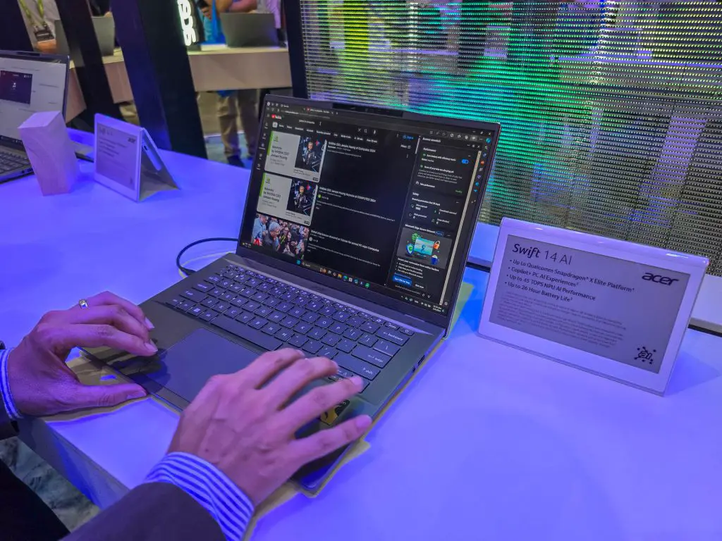 Acer Glassless 3D Displays, AI-Powered Productivity, and Monstrous Monitors 8