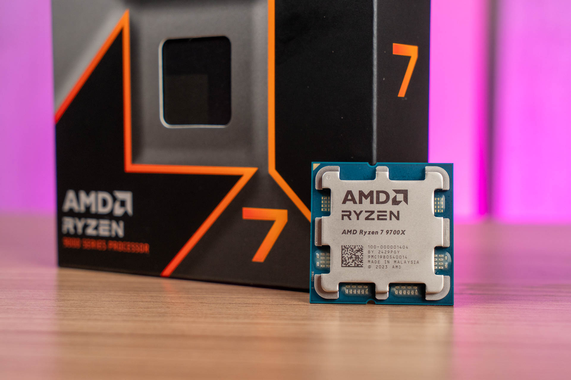 AMD Ryzen 7 9700X Hands-On Test