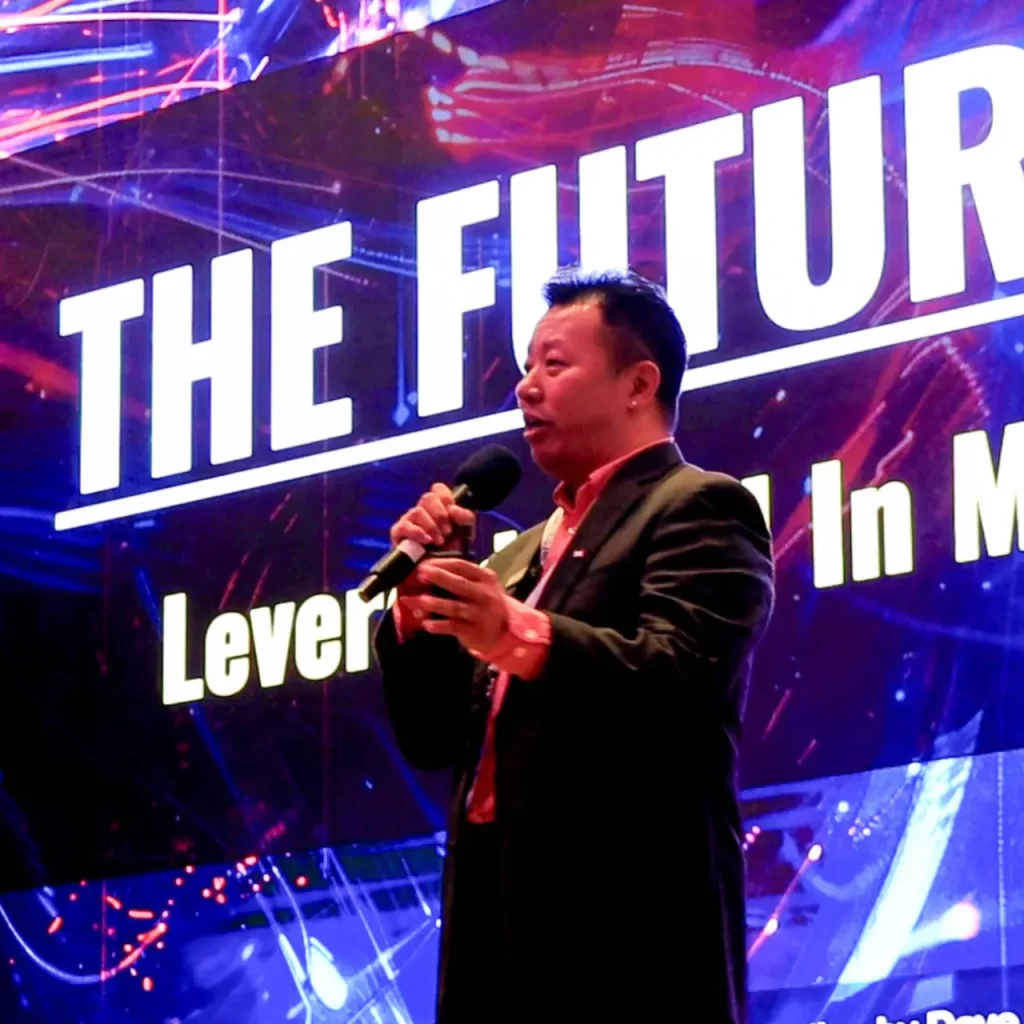10x Marketing Photo 3 Dave Leong, Giving A Keynote Presentation At DMCKL 2024 In June