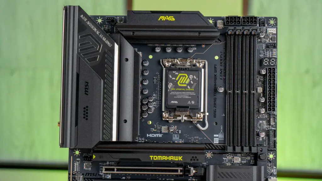 MSI MAG Z890 Tomahawk WIFI 06