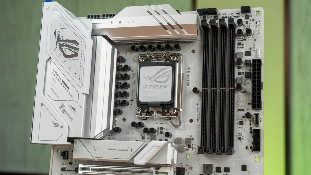 ROG Strix B860-A Gaming WiFi First Look