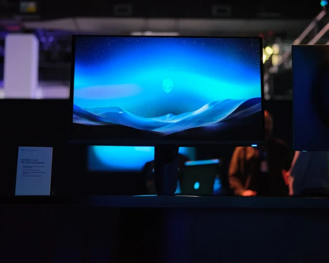 Alienware 27 4K QD OLED 2