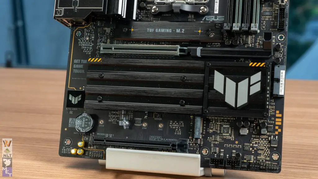 TUF Gaming X870 Plus WiFi 05