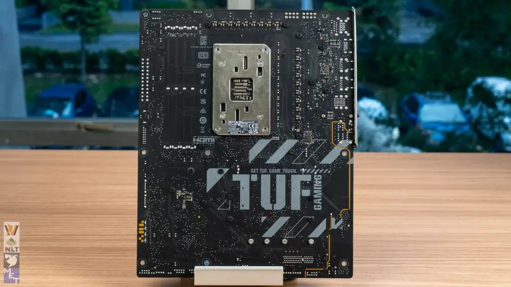 TUF Gaming X870 Plus WiFi 08