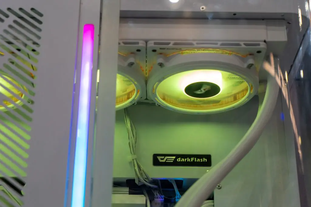 COMPUTEX 2025 darkFlash 03