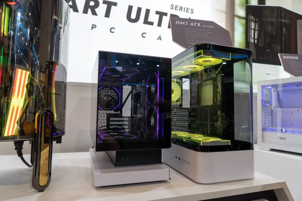 COMPUTEX 2025 darkFlash 10