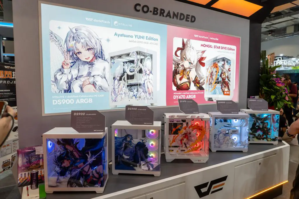 COMPUTEX 2025 darkFlash 11