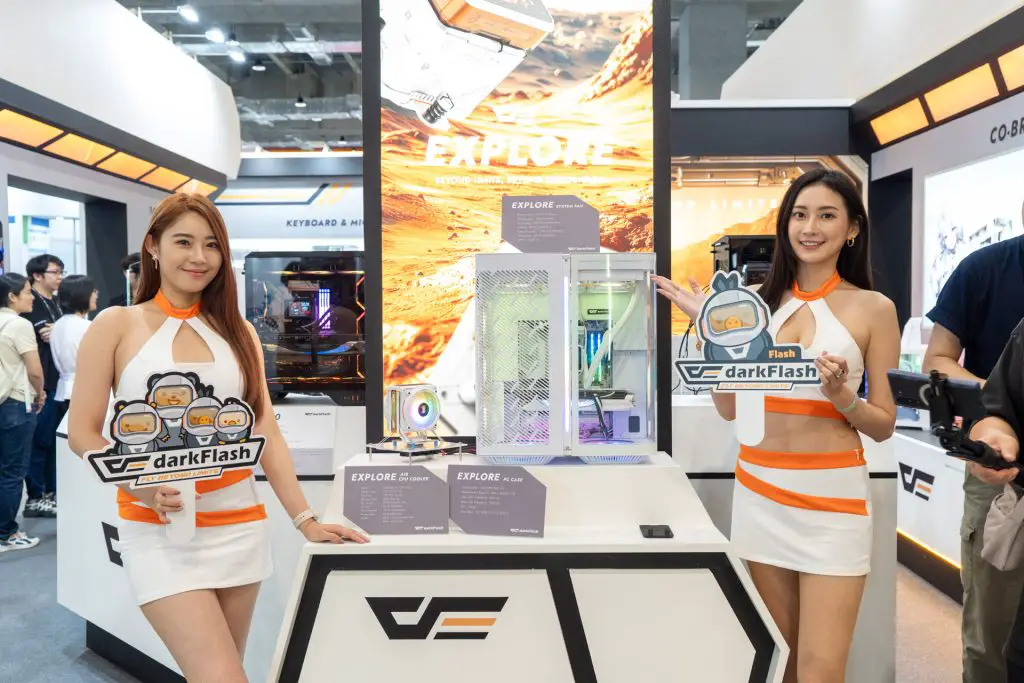 COMPUTEX 2025 darkFlash 31