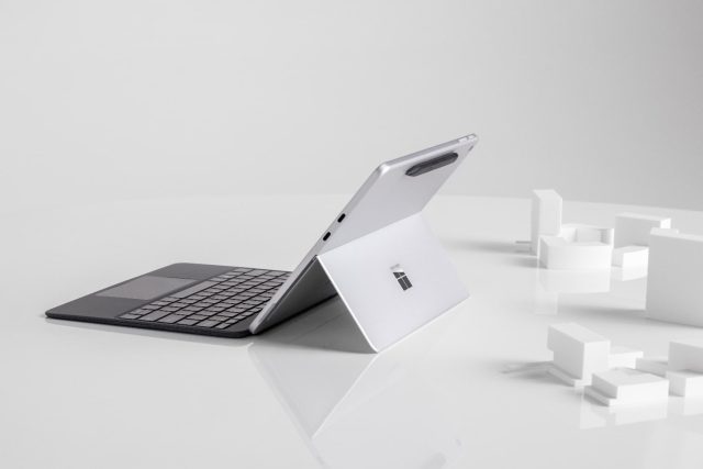 Surface Pro 2025