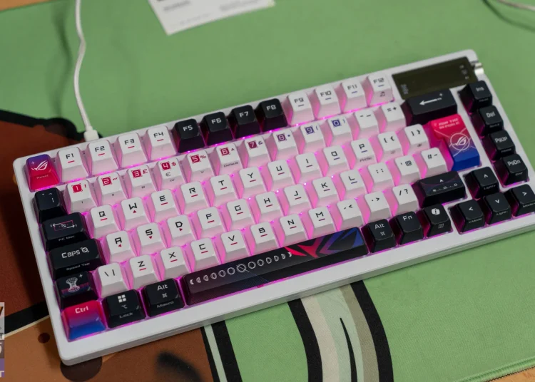 ROG Azoth X 01
