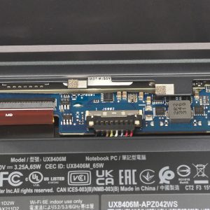 ASUS Zenbook Duo UX8406 review