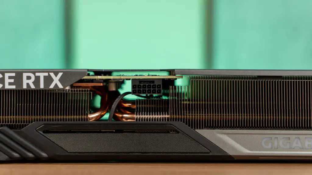 Gigabyte GeForce RTX 4070 Ti SUPER 10