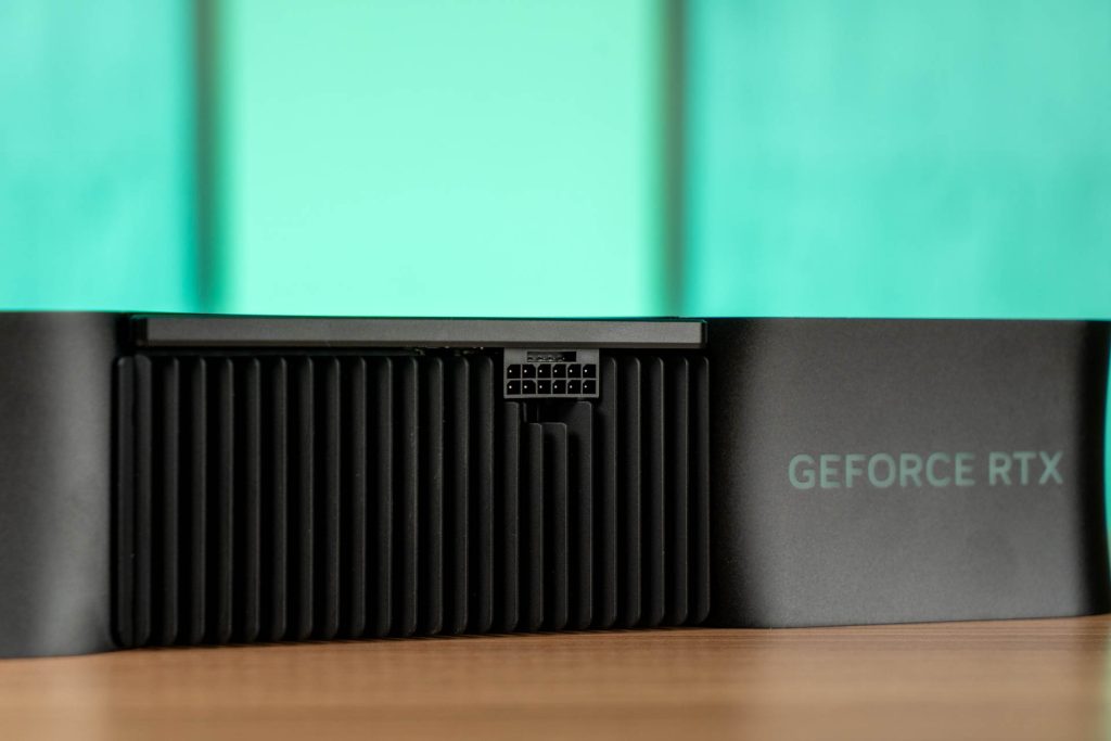 NVIDIA GeForce RTX 4080 SUPER FE 07 NVIDIA GeForce RTX 4080 SUPER FE 07