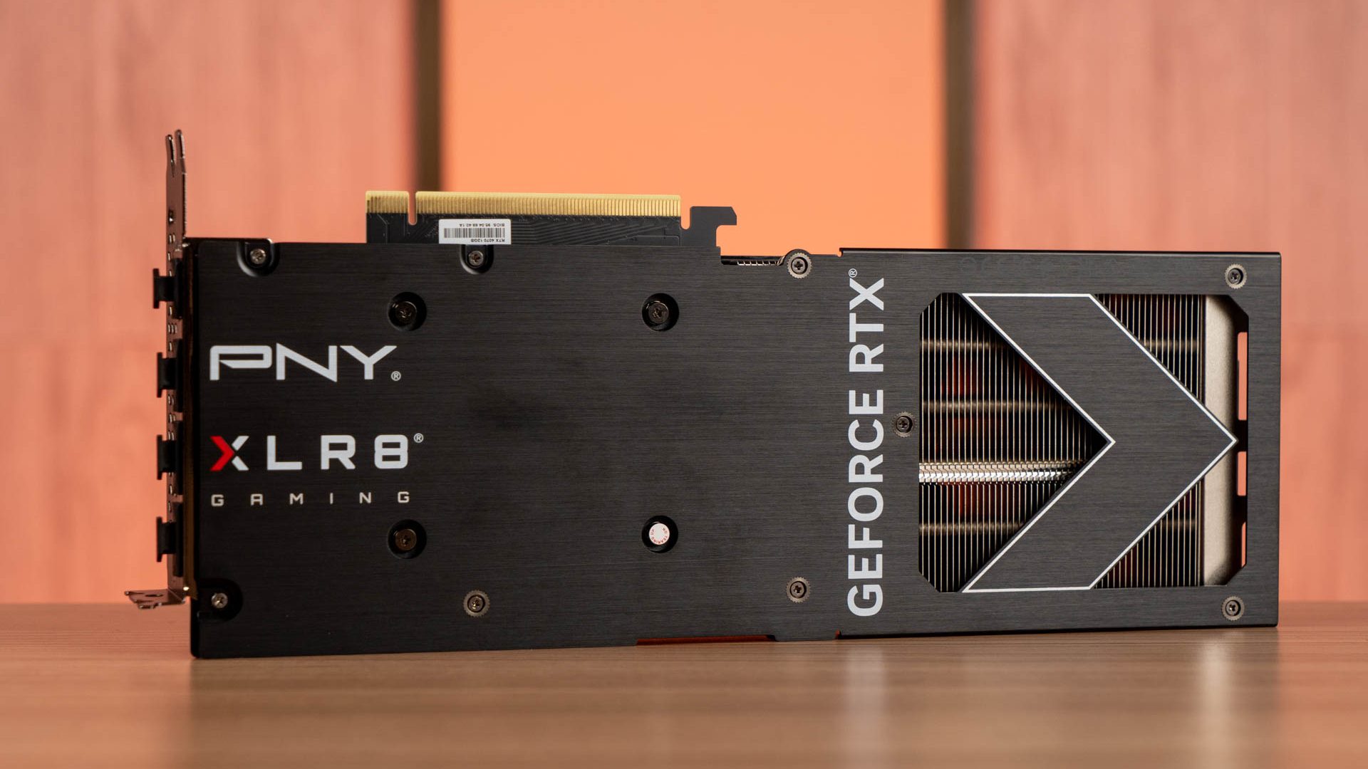 PNY GeForce RTX 4070 SUPER 05