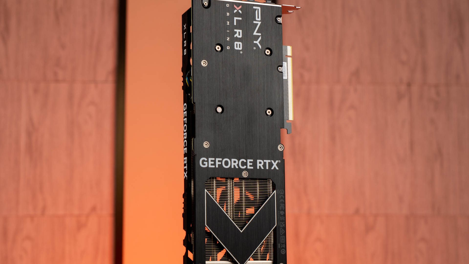 PNY GeForce RTX 4070 SUPER 06