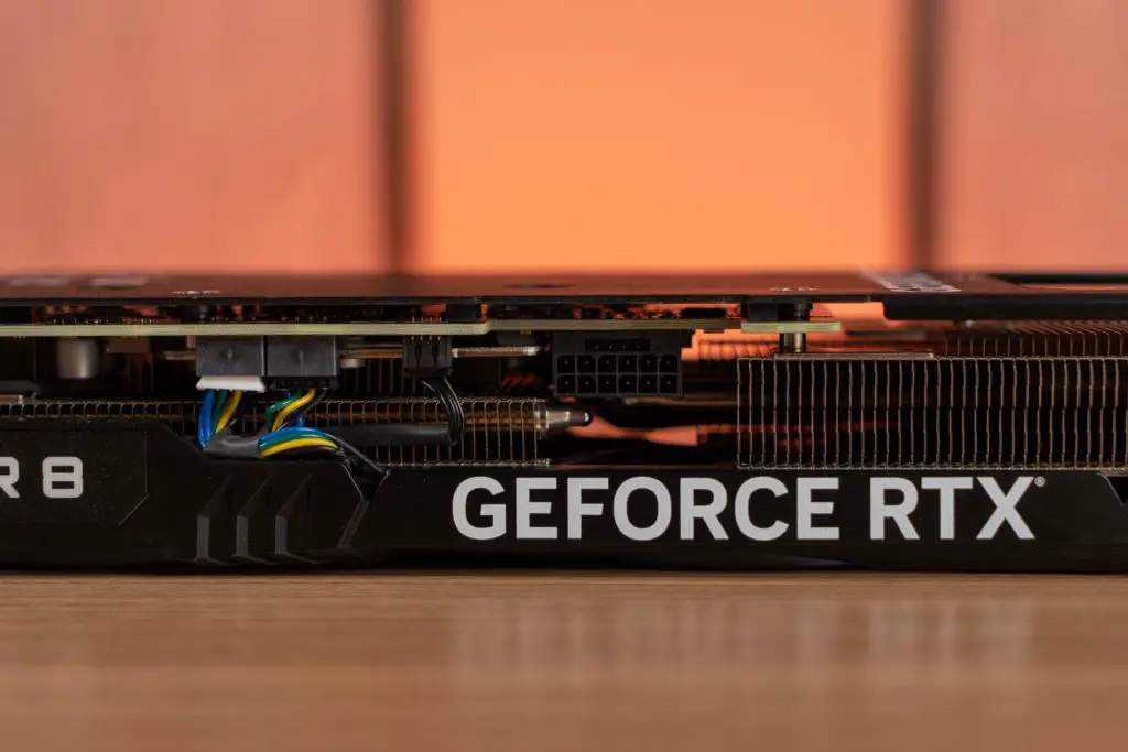 PNY GeForce RTX 4070 SUPER 09